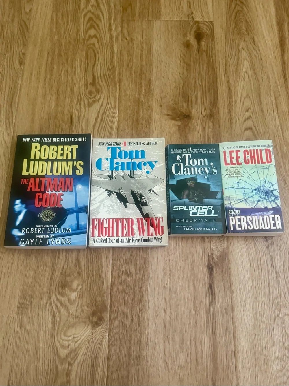 Lot of 4 Tom Clancy, Lee Child, Robert Ludlum Thriller Books